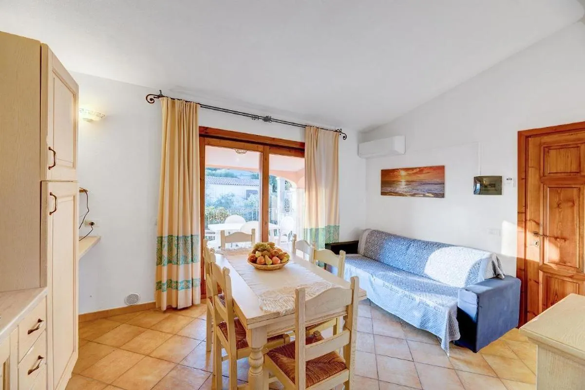 The Fantastic Residenza Badus Two Bedroom Sleeps Six Child Num0821 Badesi 0*,