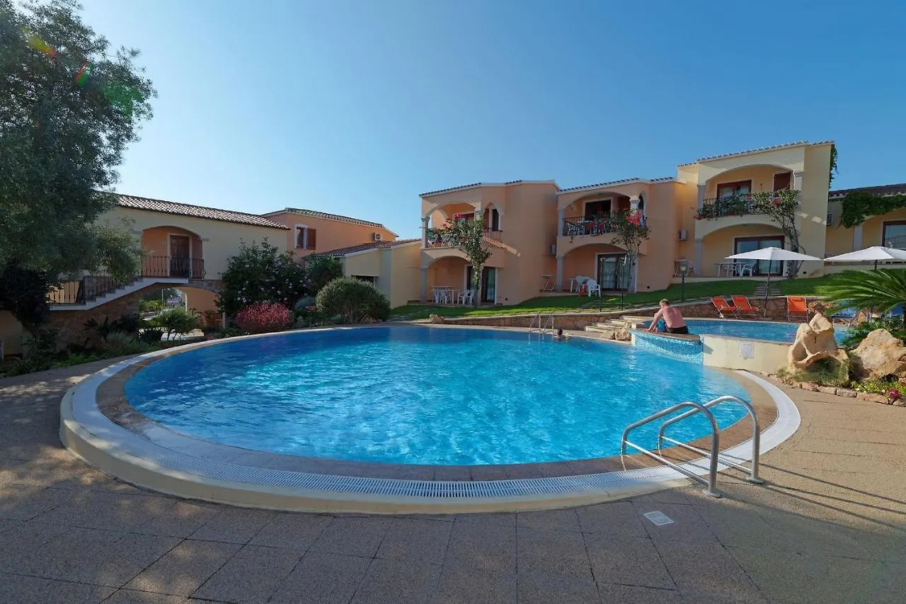 The Fantastic Residenza Badus Two Bedroom Sleeps Six Child Num0821 باديسي 0*,